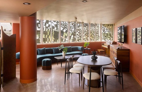 Coconut Grove Hotel | Your Relaxing Getaway Awaits! Exclusive Spa, Rooftop Pool in the Heart of Miami