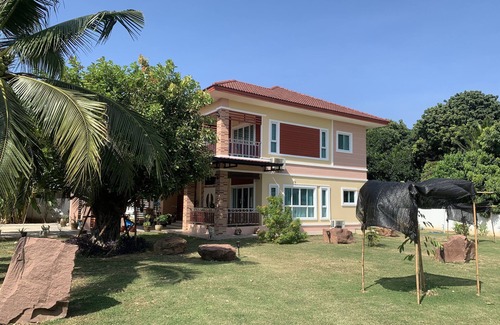 Huai Thalaeng Bed & Breakfast | Your room in Huai Thalaeng!