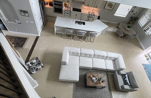 Naples Heritage House | Your Tropical Escape Awaits! 5-Brm Pool Home, Minutes from Stunning Beaches.