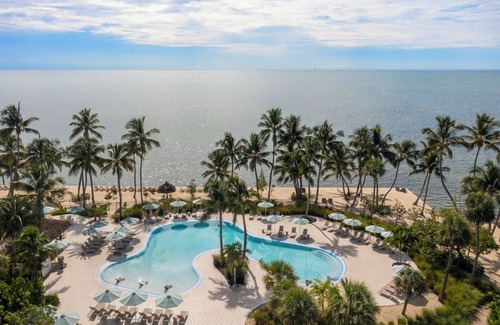 Islamorada Hotel | Your Tropical Home in Islamorada! Pets Allowed, Swimming Pool, Beach!