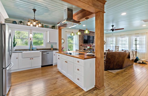 Murrells Inlet House | Your Ultimate Coastal Retreat! 5 bedroom, 4 bathroom home in Murrells Inlet, SC!