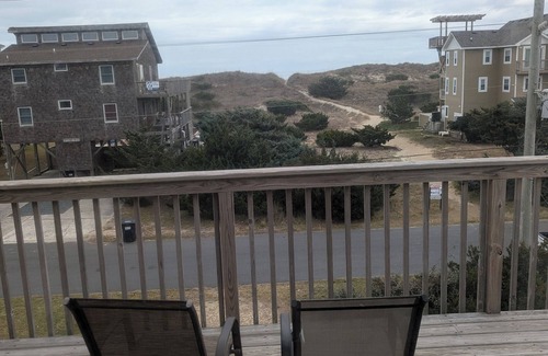 Waves House | Your ultimate Outer Banks retreat: fishing, beach fun, and scenic adventures.