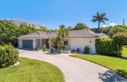 Moorings House | Your vacation home away from home