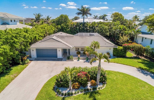 Moorings House | Your vacation home away from home
