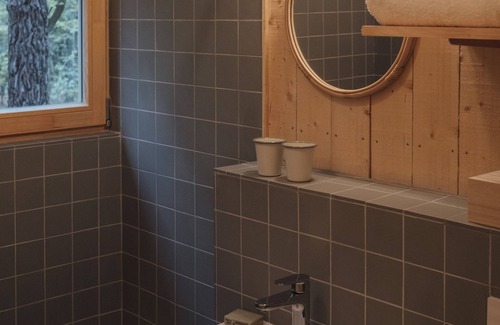 La Couture Boussey Hotel | Youza Ecolodge