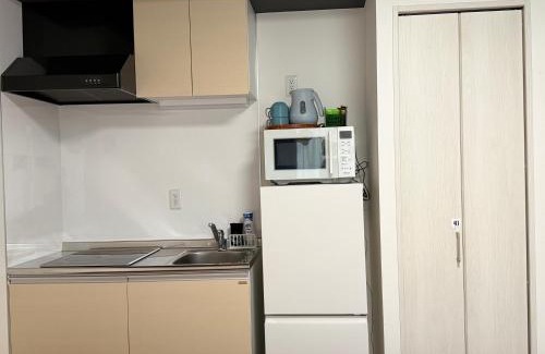 Tomigaya Apartment | Yoyogi Park Retreat