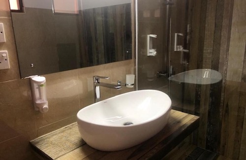 Hettimulla Resort | Ypsylon Tourist Resort