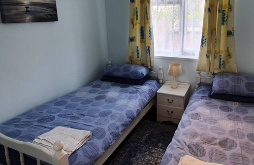 Swansea Ski Chalet | Yr Hafdy in the beautiful Swansea