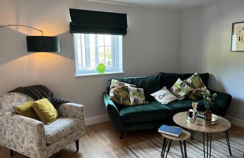 Llanybri House | Yr Hen Beudy Barn Conversion Sleeps 4 Dogs Ok