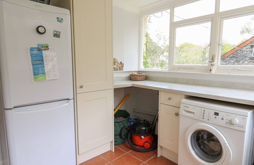 Llangranog Cottage | YR ODYN, pet friendly, country holiday cottage in Llangrannog