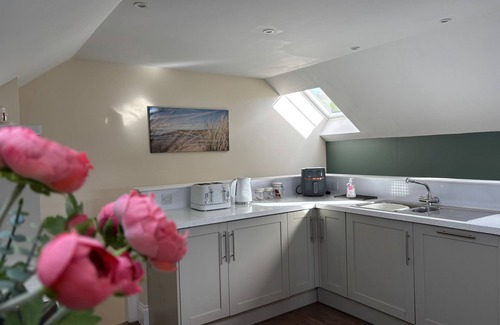 Boncath Cottage | YSGUBOR - THE BARN, pet friendly, country holiday cottage in Crymych