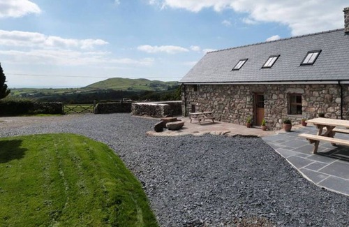 Tywyn House | Ysgubor y Waun in the beautiful Tywyn