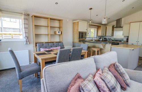 Borth Cottage | YSTWYTH 36, family friendly, country holiday cottage in Borth