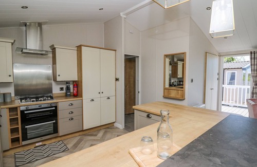 Borth Cottage | YSTWYTH 36, family friendly, country holiday cottage in Borth