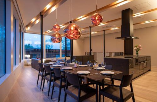 Hirafu Ski Chalet | Yuki Sugi at Intuition