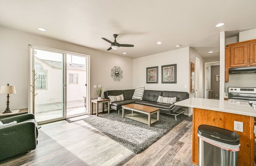 Yuma House | Yuma Home w/Fire Pit & Outdoor Community Pool!