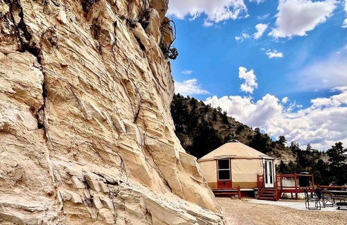 Orderville House | Yurt 8: King Suite, Private Bath, Stargazing Haven