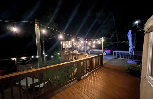 Garfield Apartment | YurtStayNWA