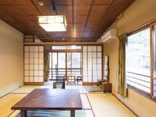 Hakone Hot Springs Hotel | Yushintei