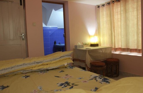 Thiruvananthapuram Bed & Breakfast | Zaatvm: Cozy room in a 3-room home at Sasthamangalam - only for families and solo women travellers