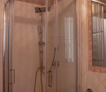Campo di Marte Apartment | Zanardelli Bright Flat