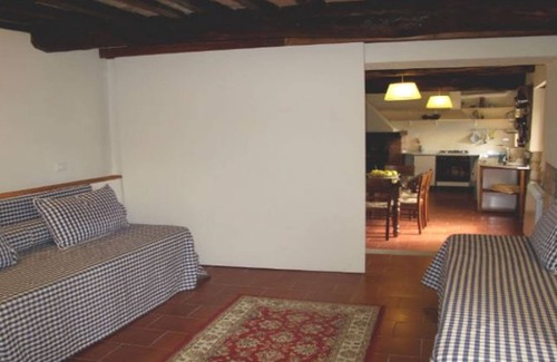 Pescia House | Zano PodereZano the house - apartment for 6 people