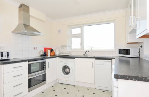 Trebetherick Cottage | ZAPADIAH, family friendly, with a garden in Polzeath