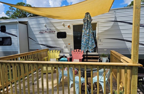 Estero House | Zara Camper on a Horse farm 25min to Beach!
