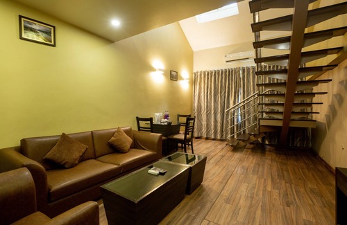 Khandala Hotel | Zaras Resort