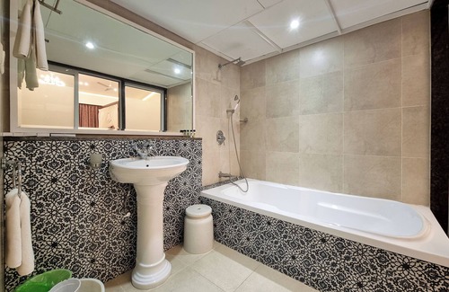 Khandala Hotel | Zaras Resort