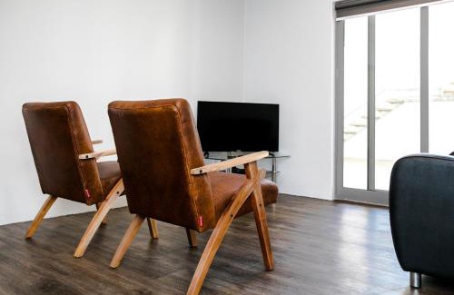Paarl Apartment | Zeederberg Corner