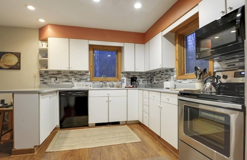 Northface House | Zeeplace: 3 BR, 2 BA House in Canaan Valley, Sleeps 6