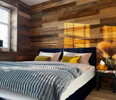 Kloster Zinna Apartment | Zeile Zwei - Kloster Zinna