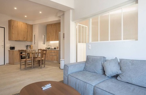 Kypseli Apartment | Zen Breeze, Bright and Spacious Apartment With 2 Master Bedrooms