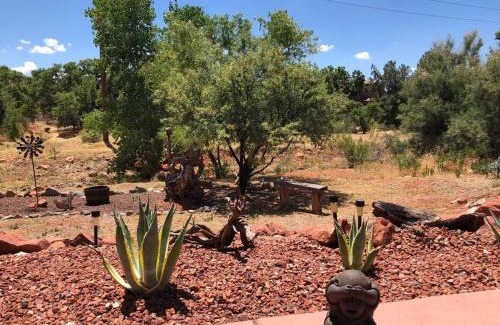 Oak Creek House | Zen calling, Look inside this private home for 6