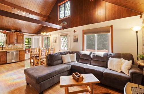 Albrightsville Cabin | Zen Escape : Game Room : Hot Tub