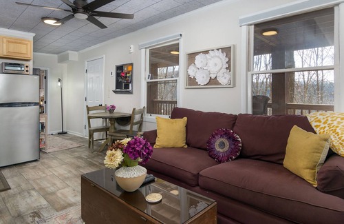 Montreat Apartment | Zen Hideaway | Covered Deck, Winter View, 6 min. to Lake Susan!