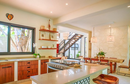 Puerto Aventuras Villa | Zen inspirated villa in jungle setting with AC, internet and pool!