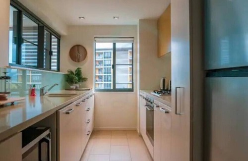 Darwin City Centre Apartment | Zen Oceania : Moon Dunes ~ Gulf View ~ BBQ ~ Pool