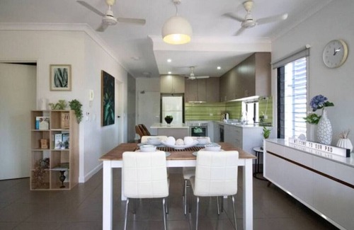 Nightcliff Apartment | ZEN QUEST - 2 Bedroom Apartment