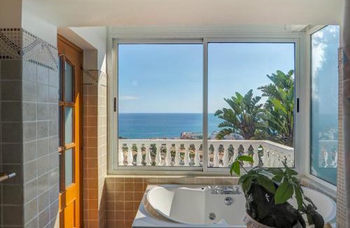 Sitges Villa | Zen Villa by Hello Homes Sitges