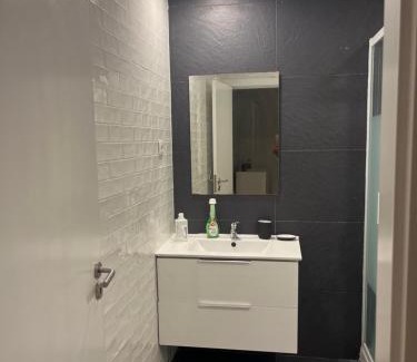 Odivelas Apartment | Zena Park