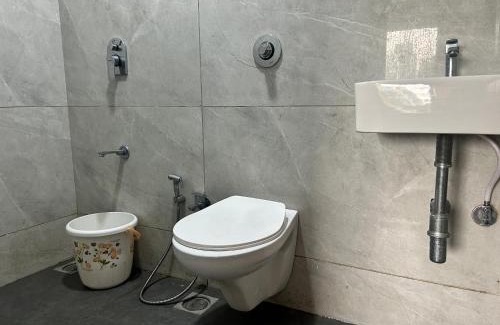 Marol Apartment | Zenith Service Apartments - Entire 2BHK Near Mumbai Airport and IIT Powai