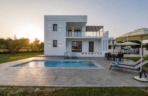 Zakynthos Villa | Zenith White Elegant Villa 2
