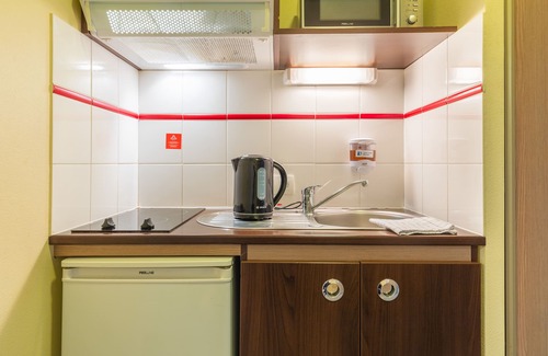 Magny-les-Hameaux Apartment | Zenitude Hôtel - Résidences Magny les Hameaux