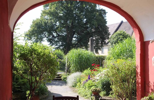 Klosterlangheim Apartment | Zentral gelegene FeWo für 2-4 Personen