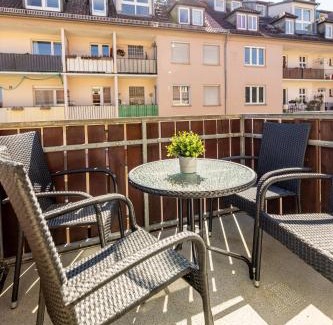 Wurzburg City Centre Apartment | Zentral Wohnen mit Stellplatz und Balkon - nahe Main und Innenstadt