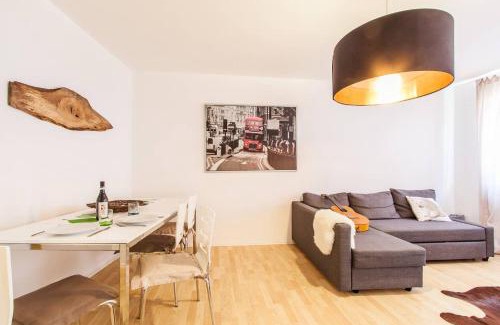 Wurzburg City Centre Apartment | Zentrale Altstadtwohnung im historischen Riemenschneiderhaus