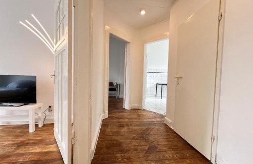 Neumuenster Apartment | Zentrale Monteurwohnung Neumünster mit Küche & WLAN