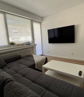 Stadtbezirk 3 Apartment | Zentrales und renoviertes Apartment nähe Medienhafen mit Balkon